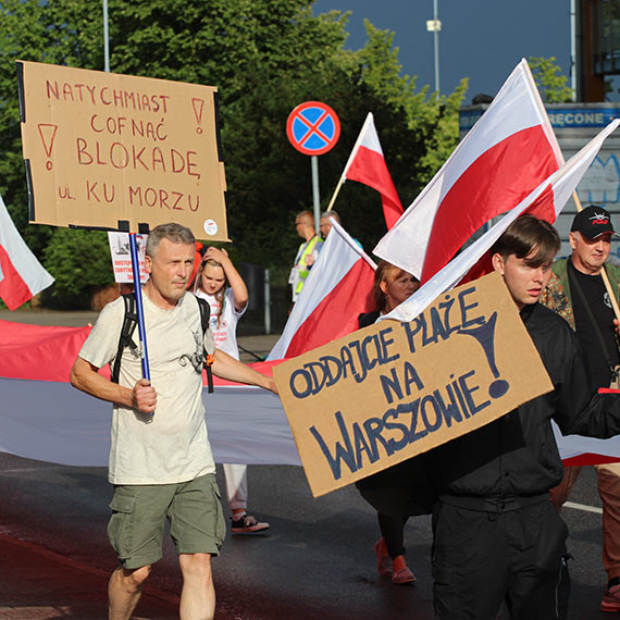 Odpowied na kosmetyczn zmian w „strefie”. Mieszkacy: „Oddajcie pla, zabierzcie Boguckiego”!