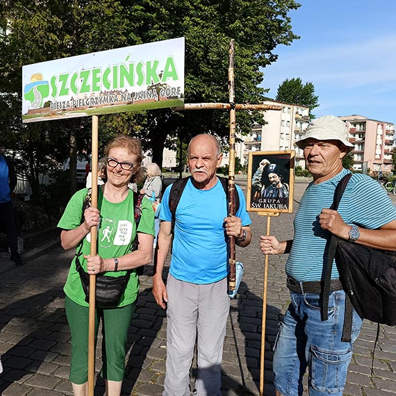 Pielgrzymka do Jasnej Gry: grupa winoujcian rozpoczyna 600-kilometrow przygod na piechot