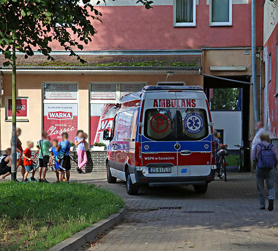 Niepokojce zdarzenie na osiedlu Krzywa