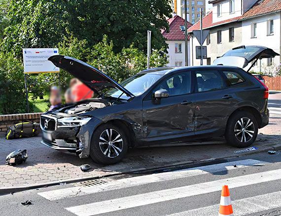 Kolizja na skrzyowaniu ulic Szkolnej i Gdyskiej