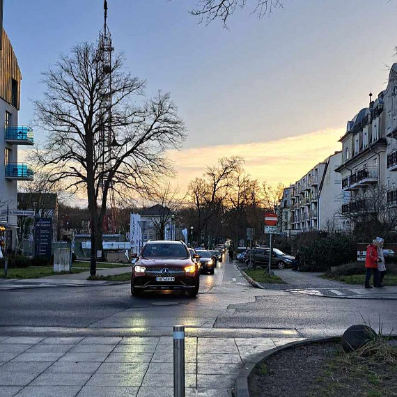 Sylwester z widokiem na morze: Zimowa gorczka w nadmorskim kurorcie. Zobacz film!