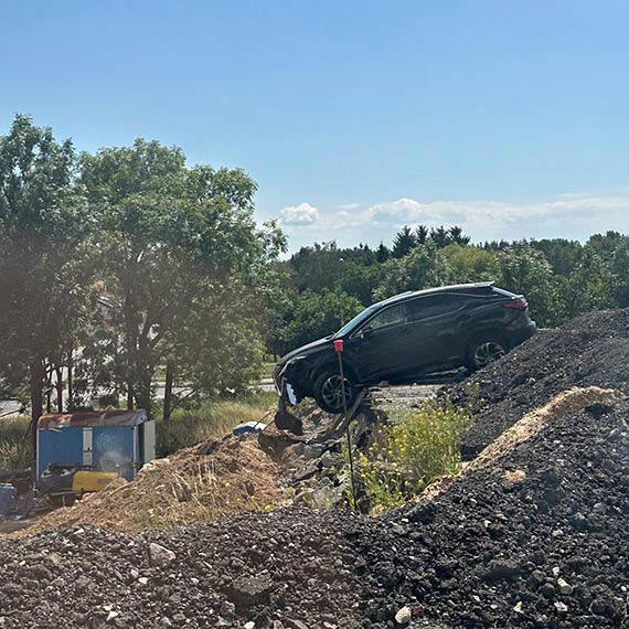 Lexus nad Skarp: Tajemnicze zdarzenie przy budowie drogi S3 za Wolinem