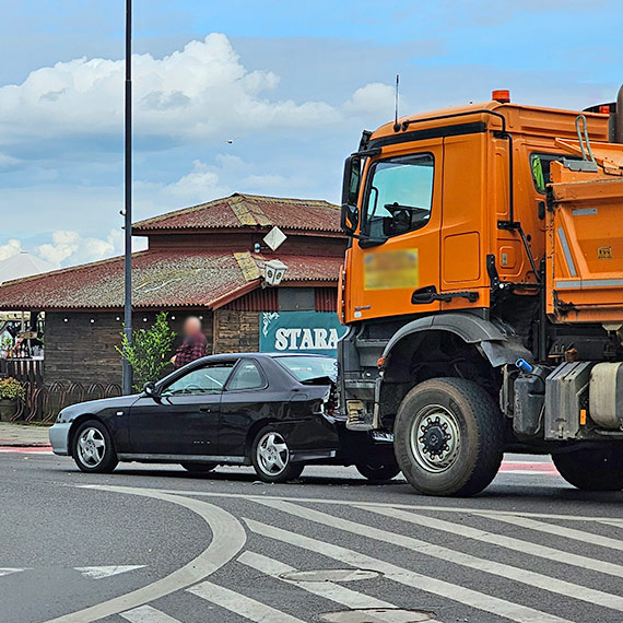 Sprawca kolizji zapaci 1500 z mandatu, a na jego konto trafio 12 punktw karnych