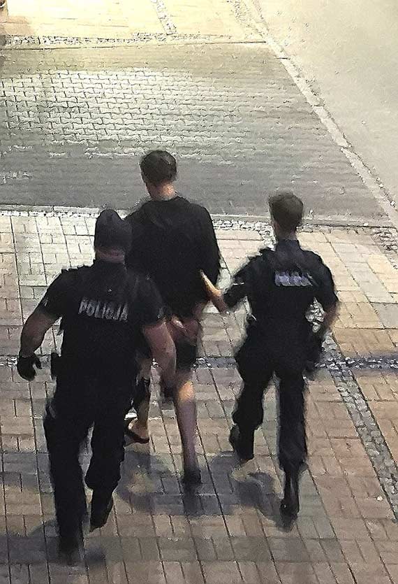 Mczyzna wybi szyb w lokalu! Po chwili zosta zatrzymany przez policj