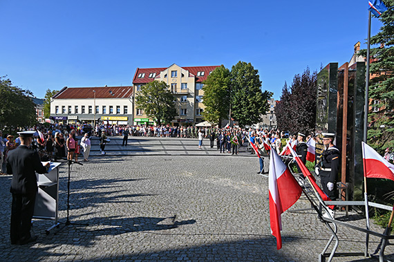 winoujska godzina „W” po 80 latach od powstaczego zrywu Warszawy