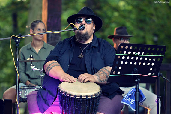 Muzyczna podr z zespoem Sloggi w Altanie Koncertowej