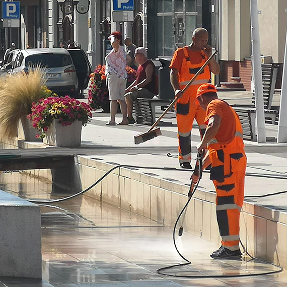 Woda czy ziele: Co dalej z korytem na Placu Wolnoci w winoujciu?