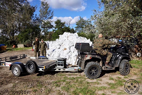 Operacja „Feniks”. Terytorialsi wspieraj mieszkacw, ci odpacaj si yczliwoci