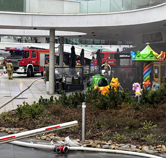 Poar na zapleczu Berlin Dner Kebap – szybka reakcja straakw zapobiega tragedii. Zobacz film!