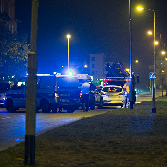 Zdarzenie drogowe z udziaem Mercedesa i Forda