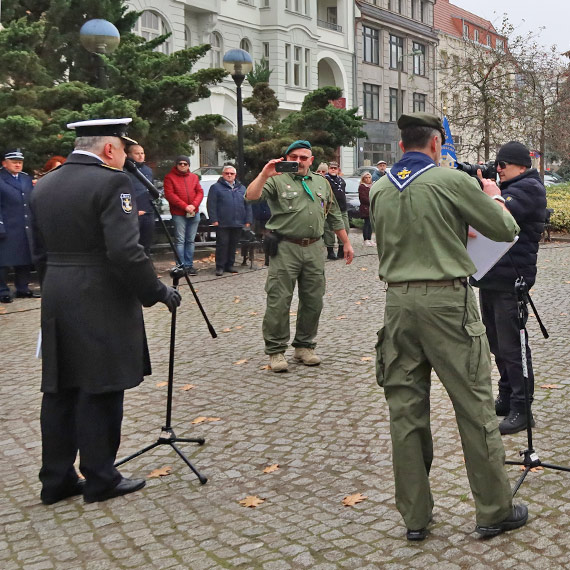 Hufiec Ziemi Woliskiej ZHP w winoujciu uczci 106. rocznic Odzyskania Niepodlegoci pod nowym sztandarem