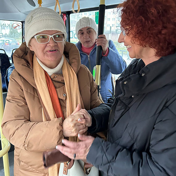 „Wygodny, zwinny i krtki”. Rozpoczy si testy elektrycznego autobusu 