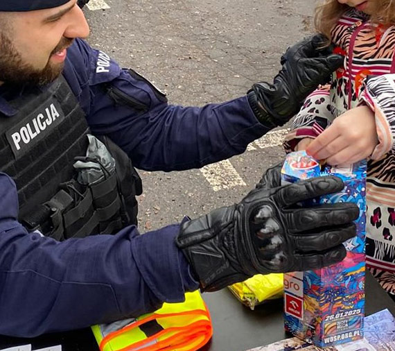 Policjanci zagrali razem z WOP!