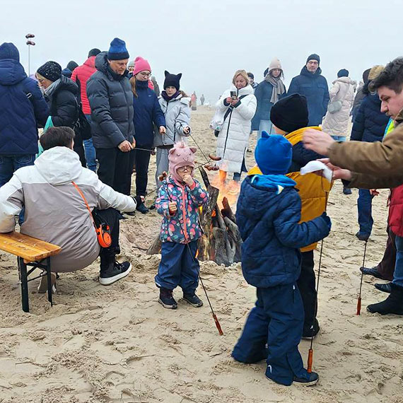 Walentynkowy piknik na play. Ogniska i muzyka nie tylko dla zakochanych