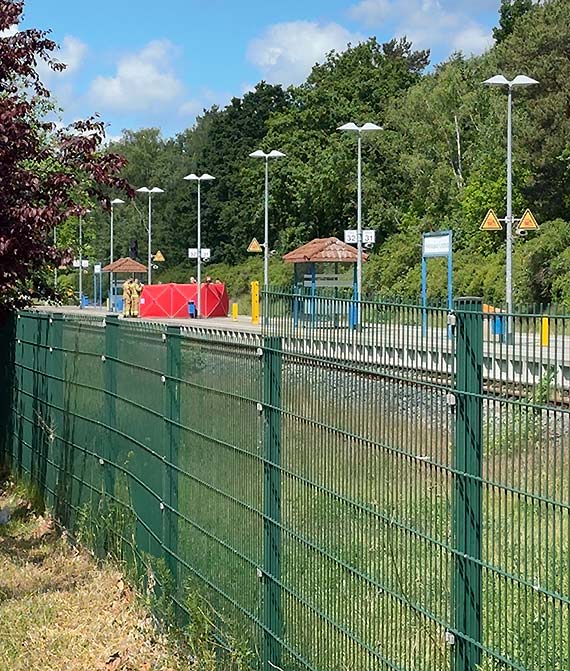 Tragiczny finał interwencji na stacji UBB w Świnoujściu. Nie udało się uratować 79-letniego mężczyzny
