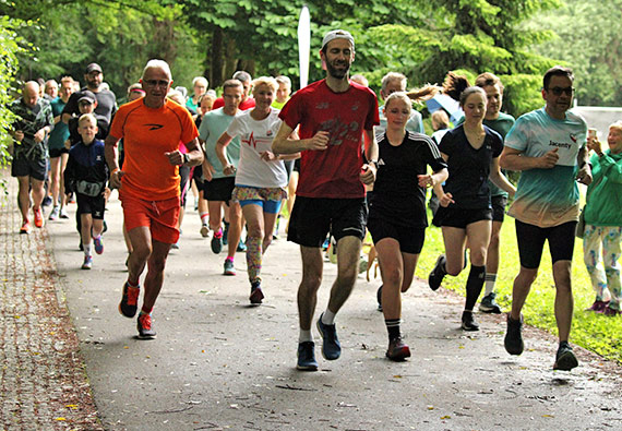 Blisko 50 uczestników na trasie 402. parkrunu