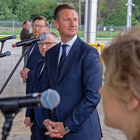 Morska energetyka wiatrowa nabiera wiatru w żagle. Świnoujście startuje z terminalem