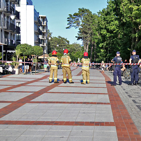 Upa wybrzuszy promenad w winoujciu? Dziwne zjawisko zaniepokoio spacerowiczw
