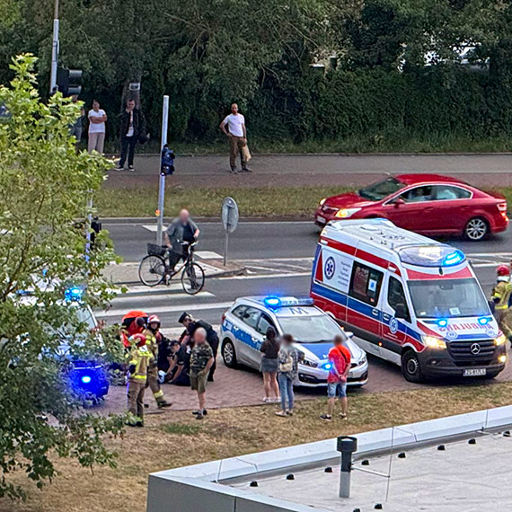 Kolizja i dramatyczne sceny po ucieczce kierowcy. Interwenioway suby. Zobacz film!