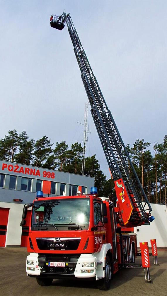 Powinnicie o tym wiedzie: Nowoczesna drabina straacka w winoujciu? Pojazd za 2,5 mln z od ponad dwch lat stoi unieruchomiony