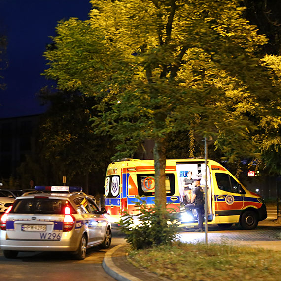 Interwencja sub przy ulicy Steyera. 43-latek z urazem gowy nie zgodzi si na hospitalizacj