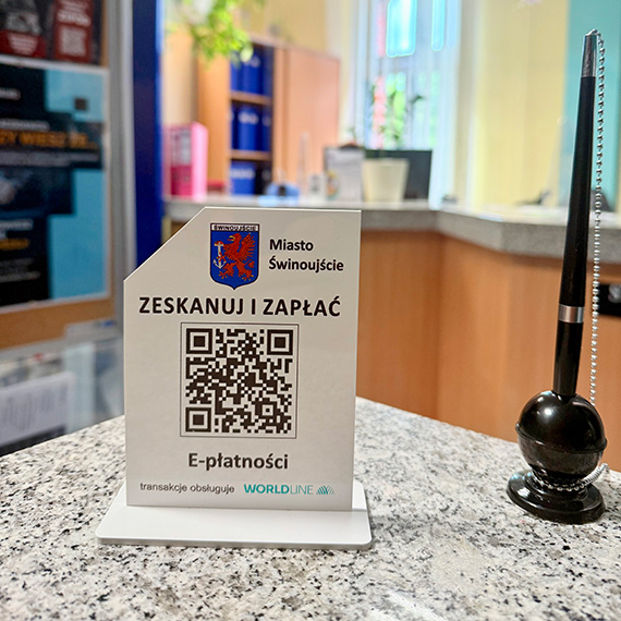 Pa szybciej i wygodniej. Urzd Miasta winoujcie wprowadza patnoci QR przy stanowiskach obsugi