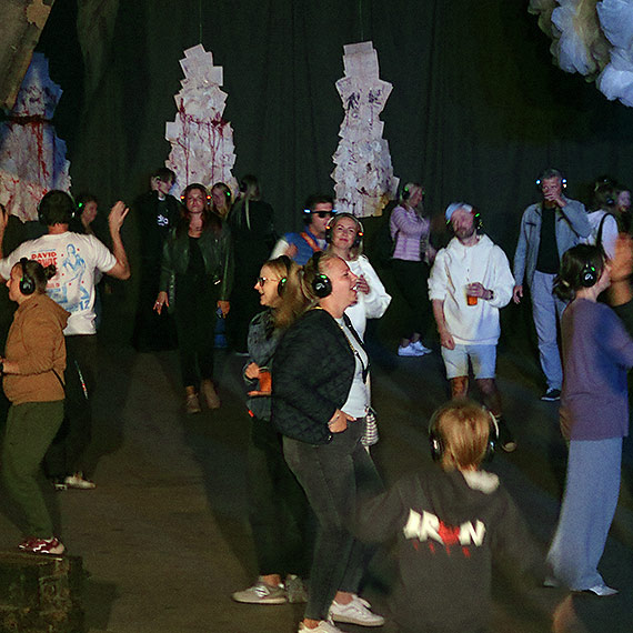 FAMA bawi si w nocy i… tylko FAMA to syszy! Silent disco na marinie
