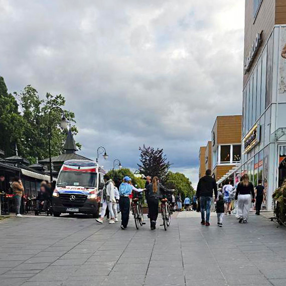Zasabnicie na promenadzie. 69-letni mczyzna trafi do szpitala