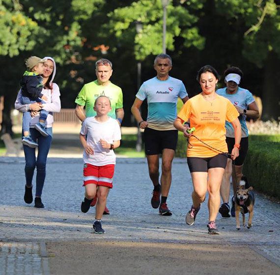 55 uczestnikw i wiele rekordw na 417. parkrunie