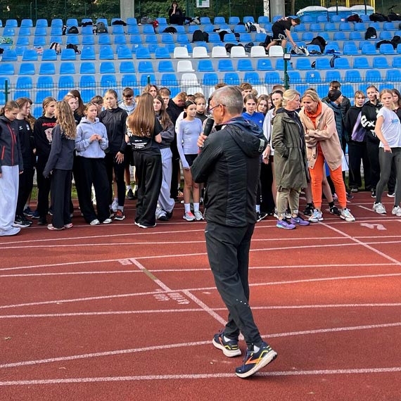 Szkolna drużynowa liga lekkoatletyczna w ramach Igrzysk Mlodzieży Szkolnej oraz Licealiady