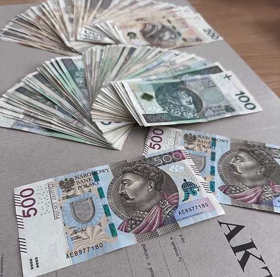 Policyjny dozr dla 41 – latki, ktra okradaa goci pensjonatu. Usyszaa 34 zarzuty