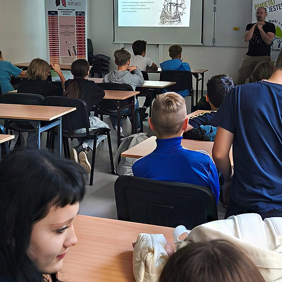 „Wdychasz czy oddychasz?” - edukacja antynikotynowa w świnoujskich szkołach