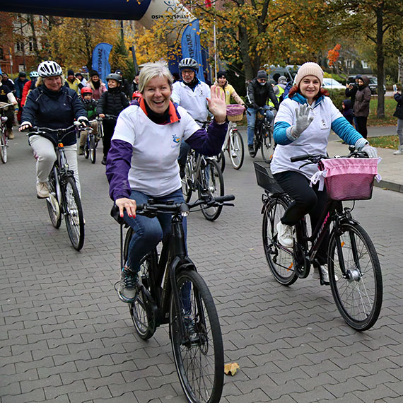 Rowerem po winoujciu” - 24. przejazd Masy Krytycznej. Zobacz film!