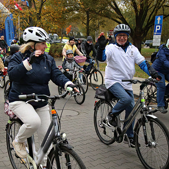 Rowerem po winoujciu” - 24. przejazd Masy Krytycznej. Zobacz film!