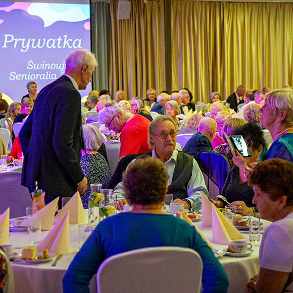 Bawili si na pierwszym Balu Seniora w winoujciu! Zobacz film!