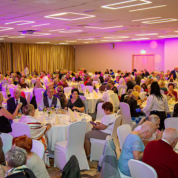 Bawili si na pierwszym Balu Seniora w winoujciu! Zobacz film!