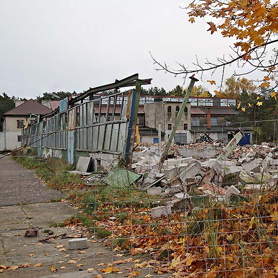 Rozpoczo si wyburzanie budynku przy Karsiborskiej. Tu powstanie nowa Komenda Policji