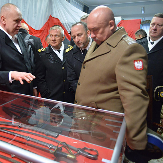 Szabla Paderewskiego i bezcenne pamitki. Muzeum Rybowstwa otworzyo wyjtkow wystaw