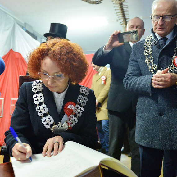 Szabla Paderewskiego i bezcenne pamitki. Muzeum Rybowstwa otworzyo wyjtkow wystaw