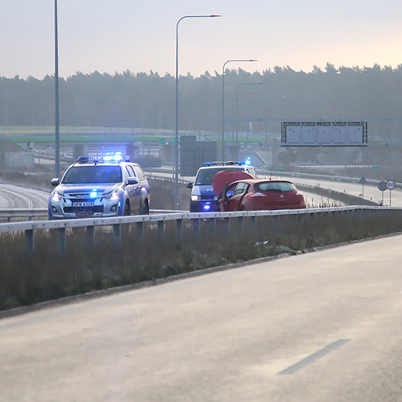 Dramatyczna pomyłka na S3 przed Świnoujściem. 31-latek wjechał pod prąd i zderzył się z oplem [1]