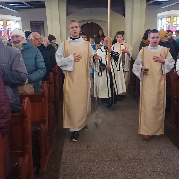 Zakoczenie rekolekcji w winoujskim sanktuarium w muzycznej oprawie parafialnej scholi