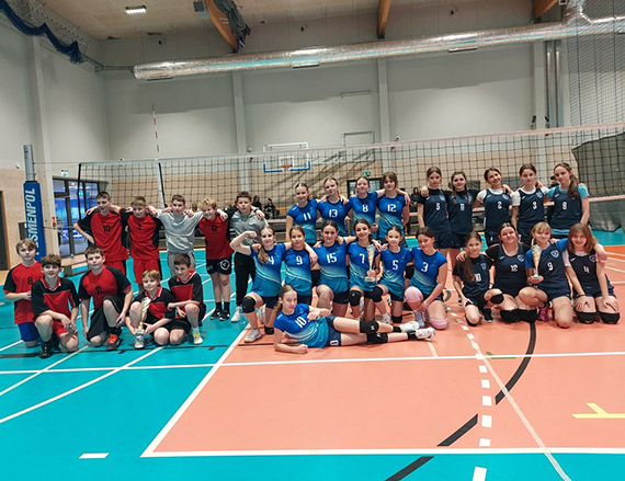 Igrzyska dzieci w pice siatkowej dziewczt i chopcw