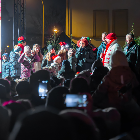 Mikoajki, e ho-ho-ho! winoujcie oficjalnie zainaugurowao boonarodzeniowe witowanie. Zobacz film!