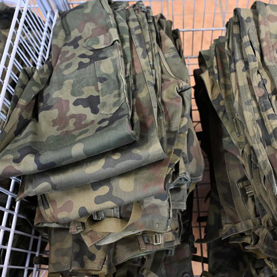 witeczne prezenty z charakterem. Sklep Agencji Mienia Wojskowego w Szczecinie zaprasza na zakupy