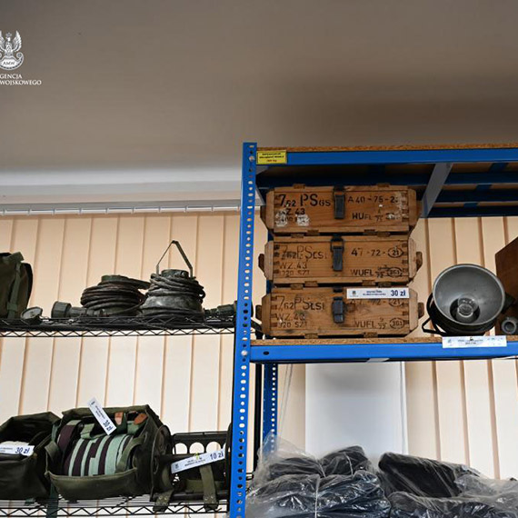 witeczne prezenty z charakterem. Sklep Agencji Mienia Wojskowego w Szczecinie zaprasza na zakupy