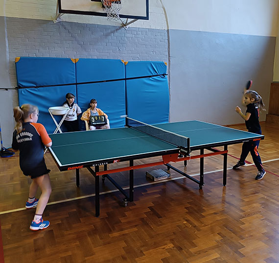 Miko�ajkowy Turniej Tenisa Sto�owego