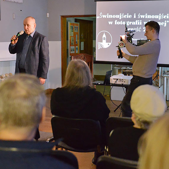 Świnoujście i świnoujścianie w fotografii własnej. Spotkanie pełne wspomnień i pytań w Muzeum Rybołówstwa Morskiego