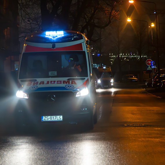 Ponad 370 interwencji pogotowia w wojew�dztwie. Sylwester pod znakiem uraz�w i alkoholu