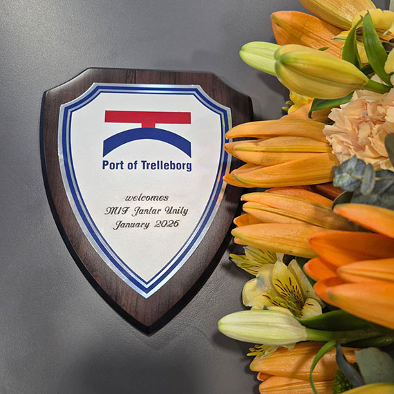 Jantar Unity bezpiecznie dopłynął do Trelleborga i właśnie wraca do Świnoujścia