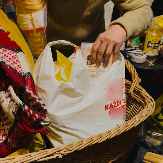 Zgłoszenie bez przestępstwa. Policjanci ze Świnoujścia ogrzali ludzką tragedię